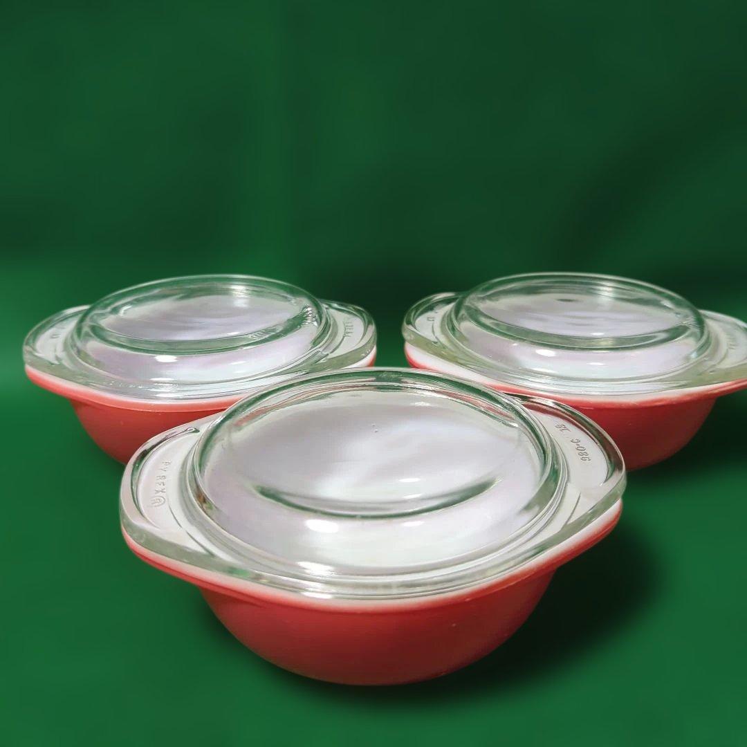 パイレックス フラミンゴピンクのミニキャセロール3個 PYREX ビンテージ