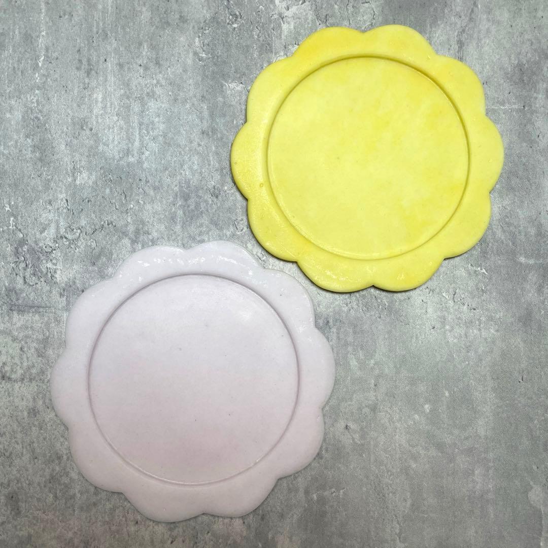 値下中　未使用　ガラス　井上枝利奈さん　プレート　２枚セット　パートドヴェール