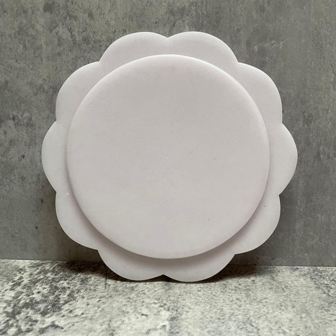 値下中　未使用　ガラス　井上枝利奈さん　プレート　２枚セット　パートドヴェール