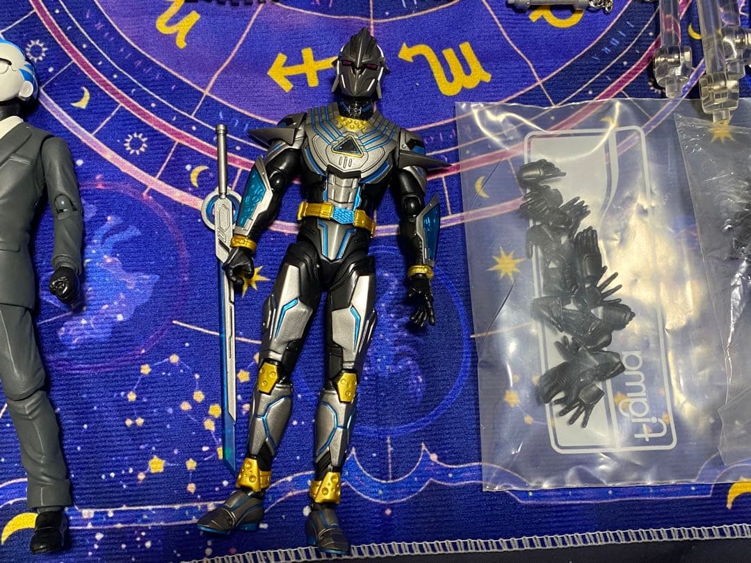 アキバレンジャー フィギュアーツ＆モエモエズキューン ムニュムニュ