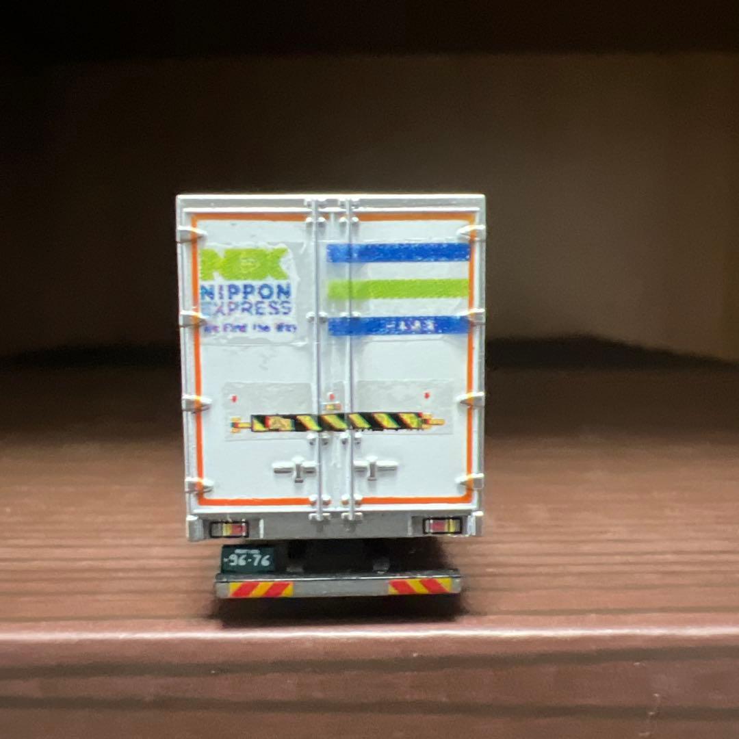 トラックコレクション いすゞギガ 日本通運 NXカラー 低床4軸ウイング