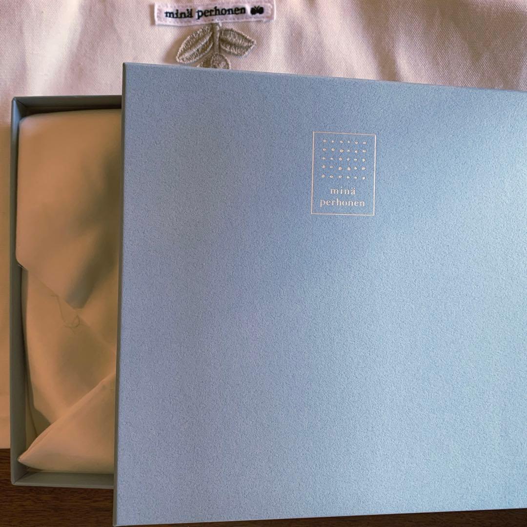 ミナペルホネン 30周年記念プレート 【非売品✨】新品 - メルカリ