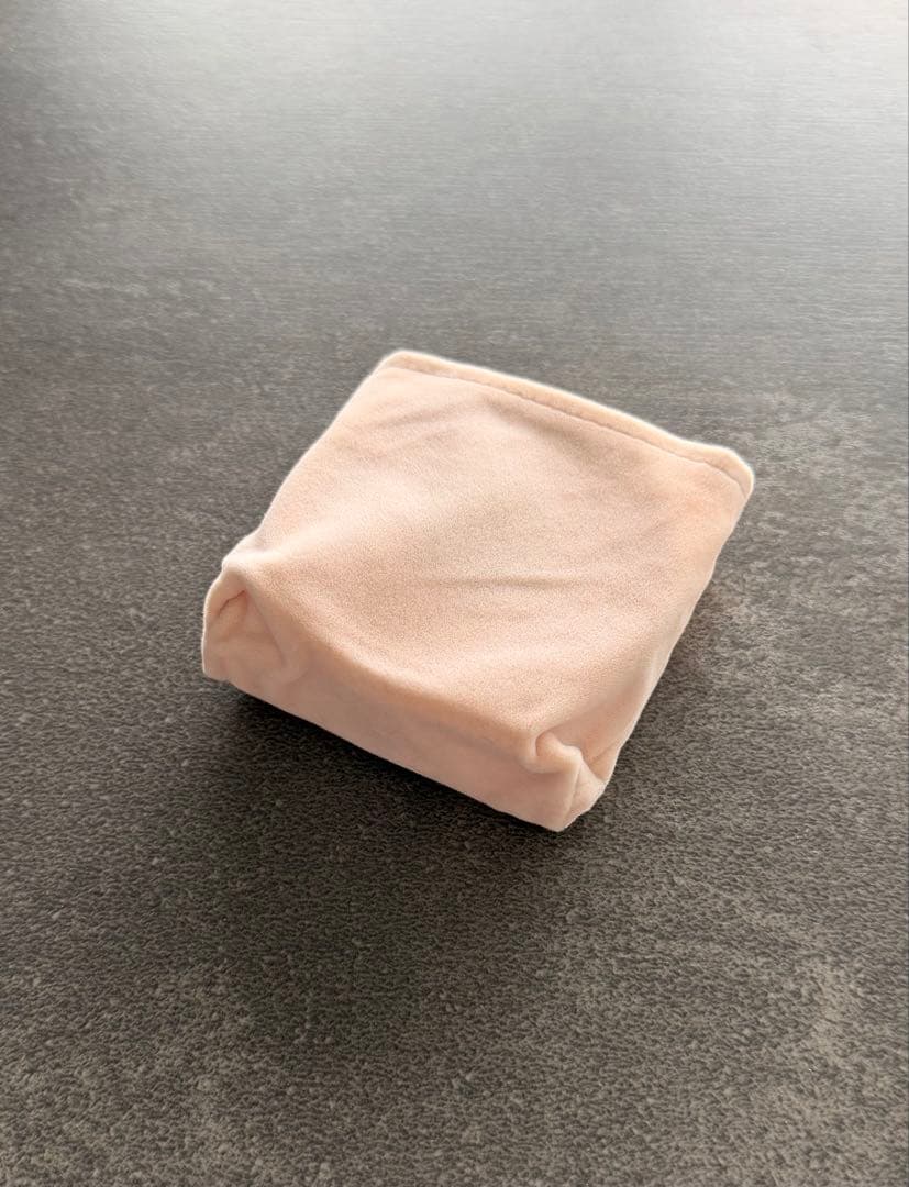 GUCCI ブロンジングパウダー 03