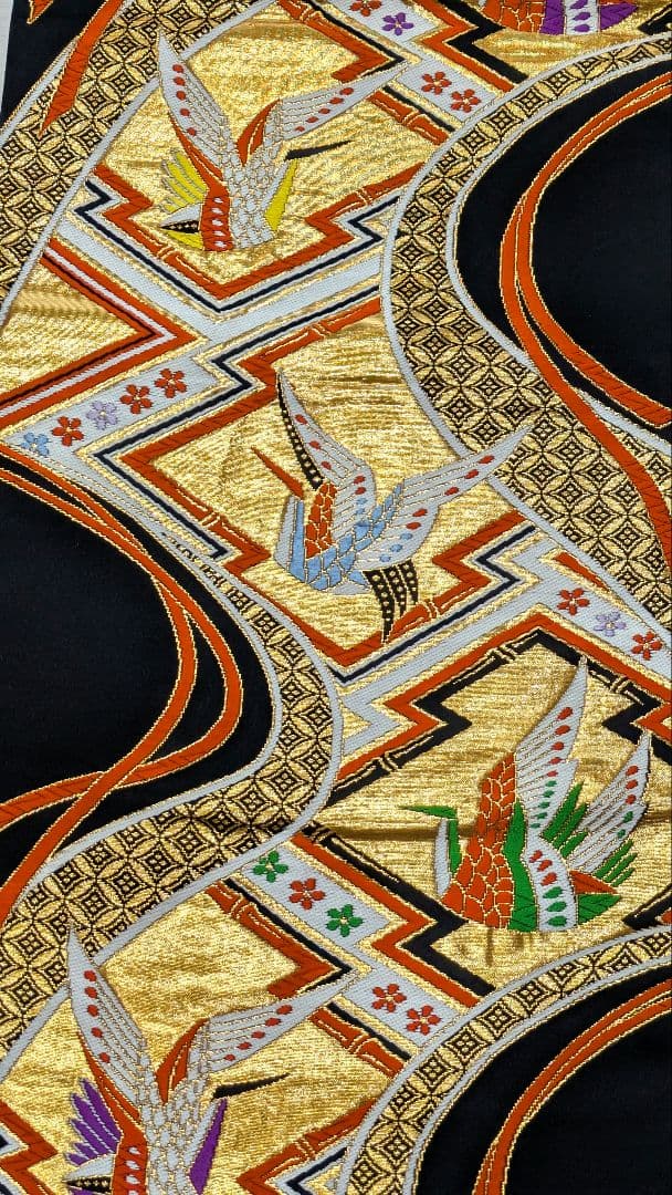 7歳　正絹杏子色牡丹　七五三　お着物・帯セット