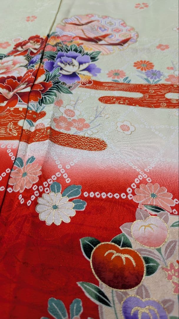 7歳　正絹杏子色牡丹　七五三　お着物・帯セット