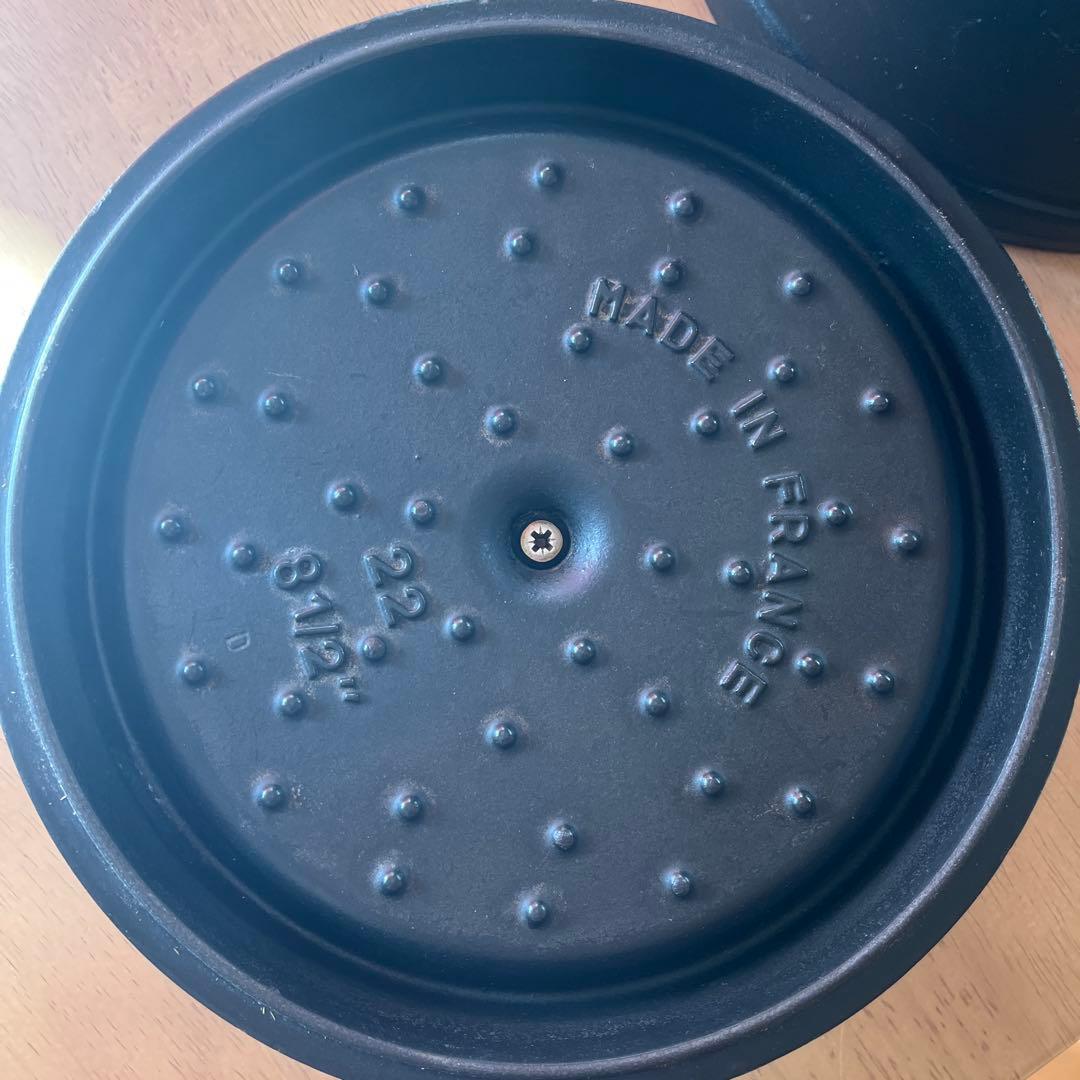 STAUB ストウブ ラウンド 黒 22cm