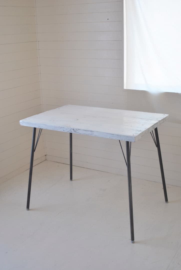 テーブル用鉄脚　4本セット　外径21mm 　高さ67cm  DIYパーツ