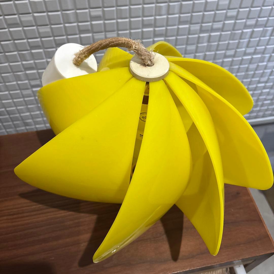 レトロポップ　ペンダントライト　風車　照明　美品　イエロー