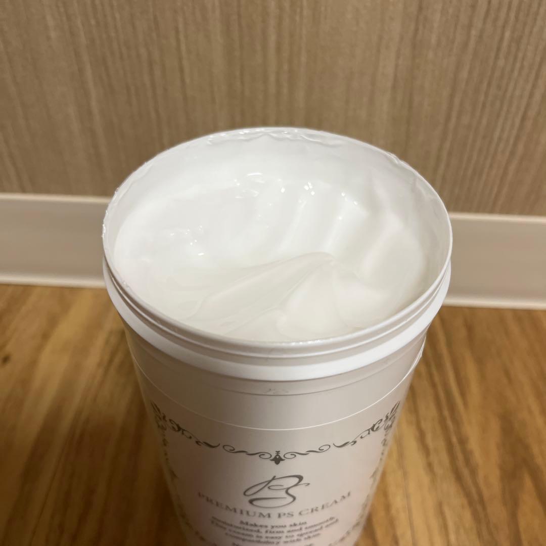 プレミアムPSクリーム 660g 開封済み