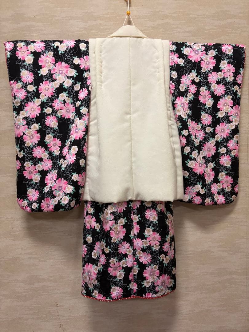 七五三　3歳女の子　着物と被布　ひさかたろまん　薔薇と秋桜　ラインストーン　新品