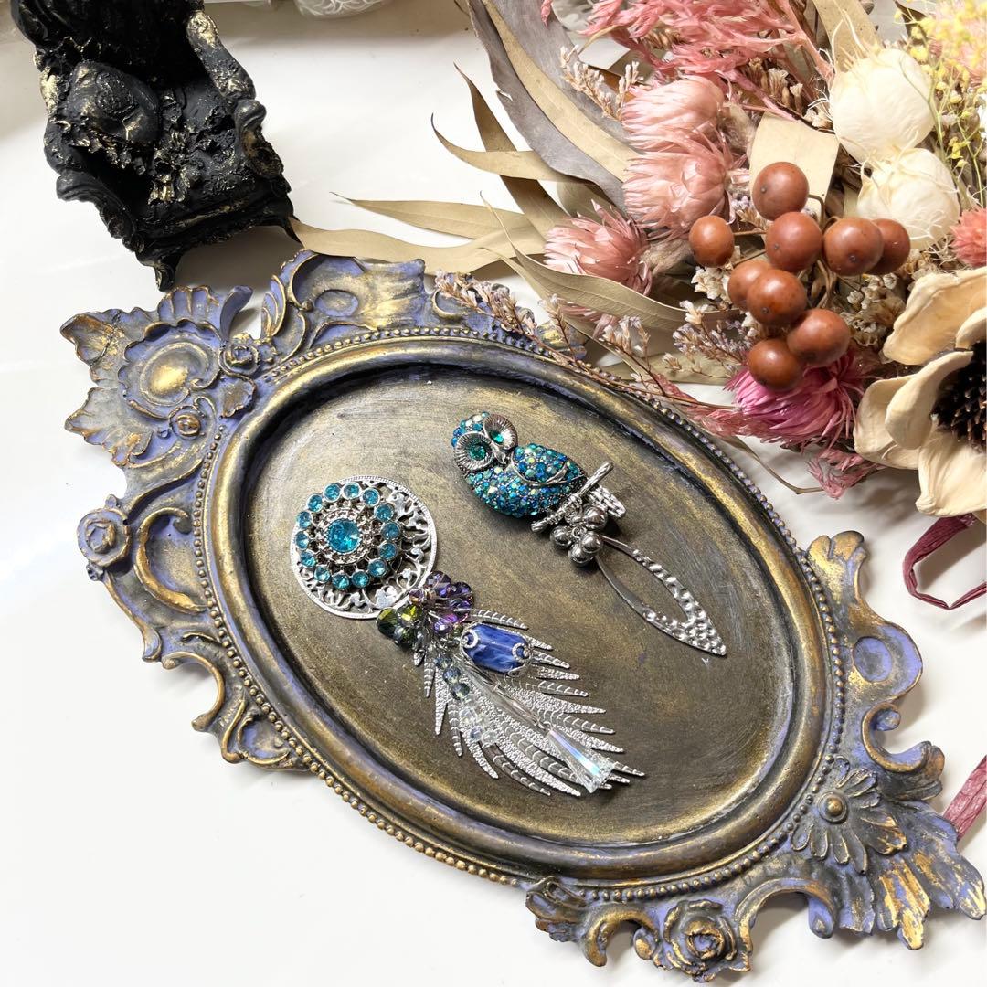 11 フクロウとドイツ製ヴィンテージビーズピアスorイヤリング