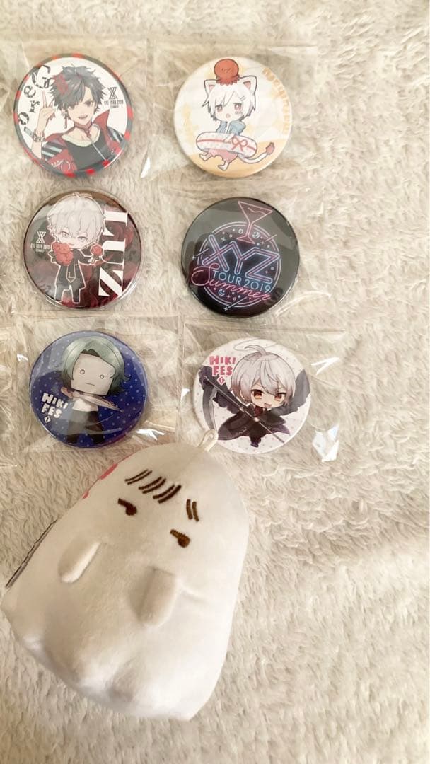 xyz ひきフェス 缶バッジ ぬいぐるみ