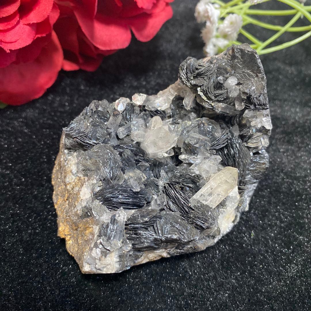 スペキュライト水晶共生クラスター アイアンローズ ヘマタイト ブラックローズ