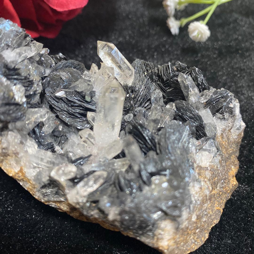 スペキュライト水晶共生クラスター アイアンローズ ヘマタイト ブラックローズ