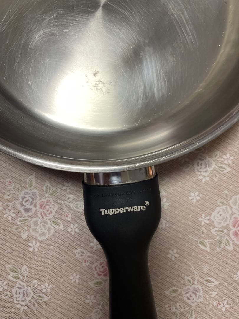 Tupperware ステンレススチール鍋 中型