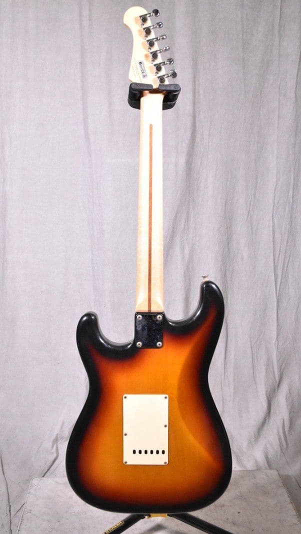 フジゲン　ストラトタイプ 　JSTスタンダード　中古　FUJIGEN　音出確認済