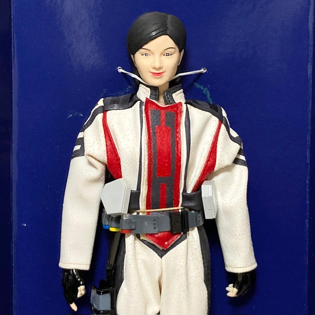 ウルトラ女性隊員シリーズ ウルトラマンティガ レナ隊員 1/6