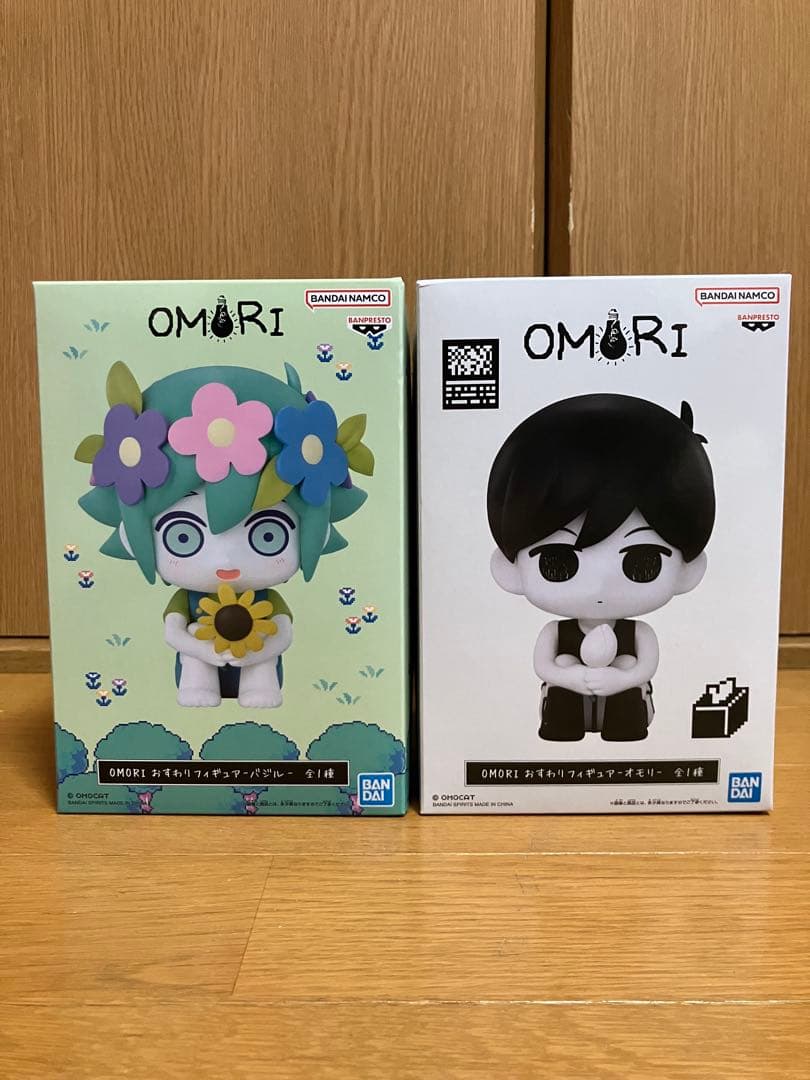 OMORI おすわりフィギュア オモリ バジル 2体セット - メルカリ