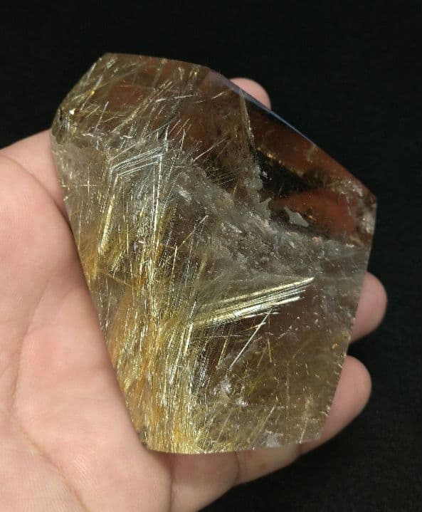 【虹】ゴールドルチル《原石》専用台座付き　置物　クラスター　天然　金運　仕事運