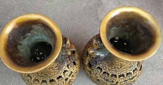 「古玩銅器雑項」は「擬古老銅器透かし」龍鳳花瓶一対価純銅老物件を所蔵している