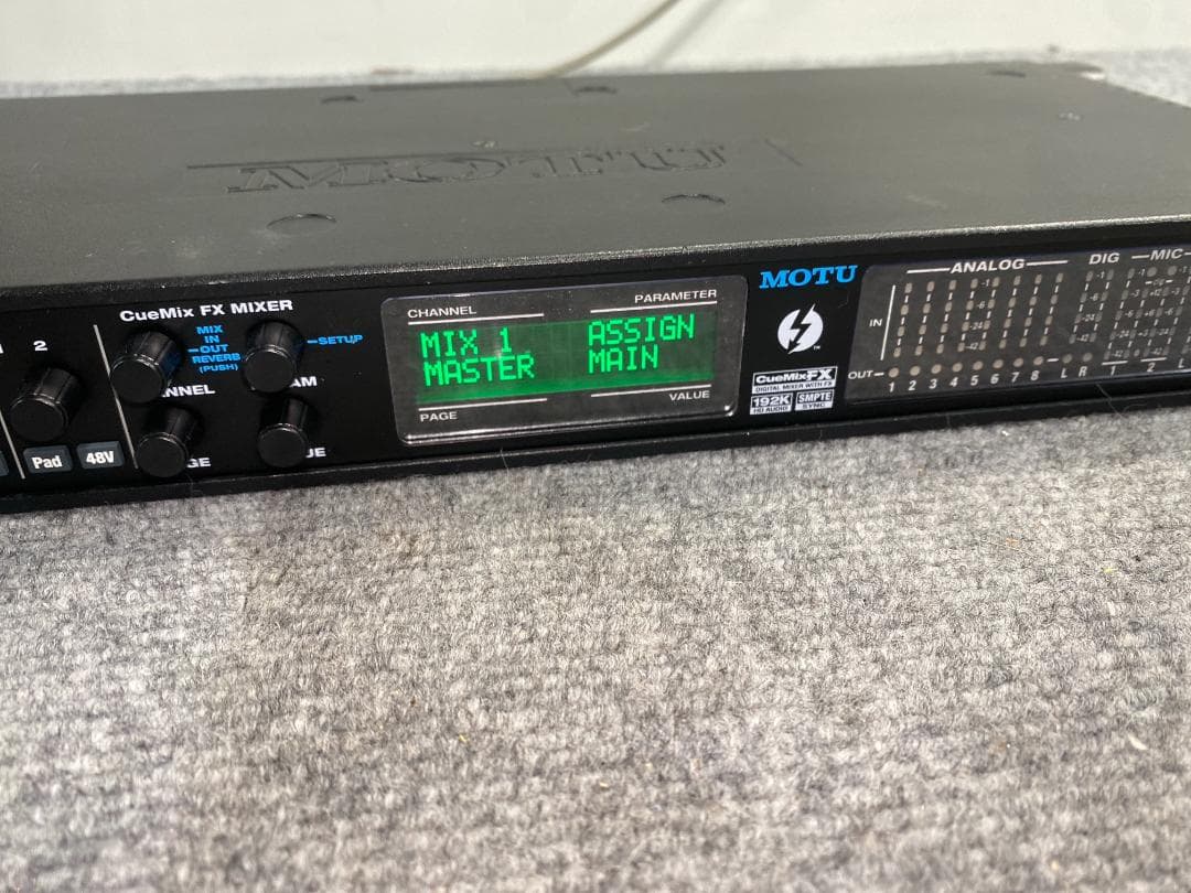 MOTU 828X Thunderbolt USBオーディオインターフェース