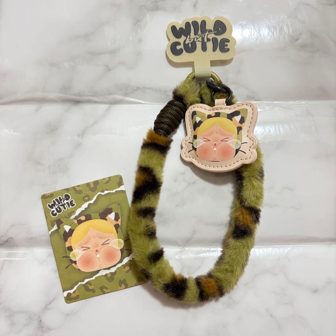 CRYBABY Wild but Cute ストラップ 正規品 ポップマート - メルカリ