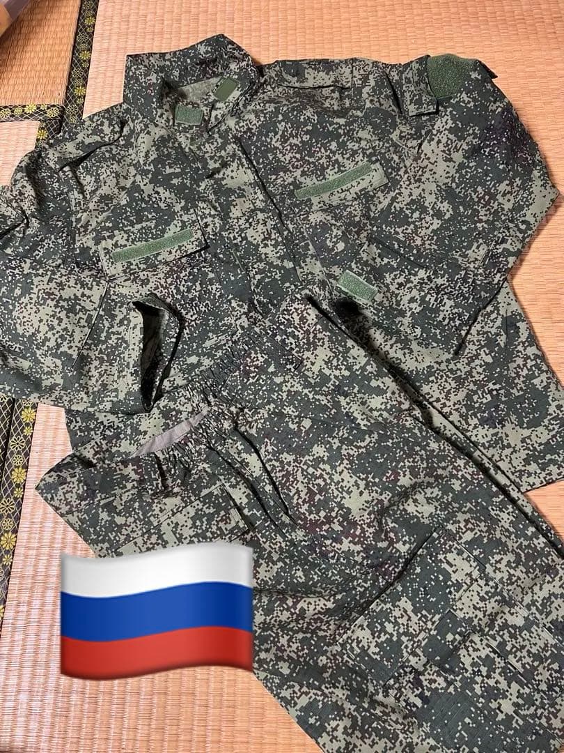 ロシア軍/北朝鮮軍夏用迷彩戦闘服 上下帽子フルセット戦争払下品