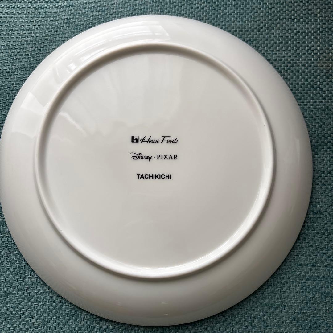 ピクサーオリジナルイラスト絵皿　「カーズ」