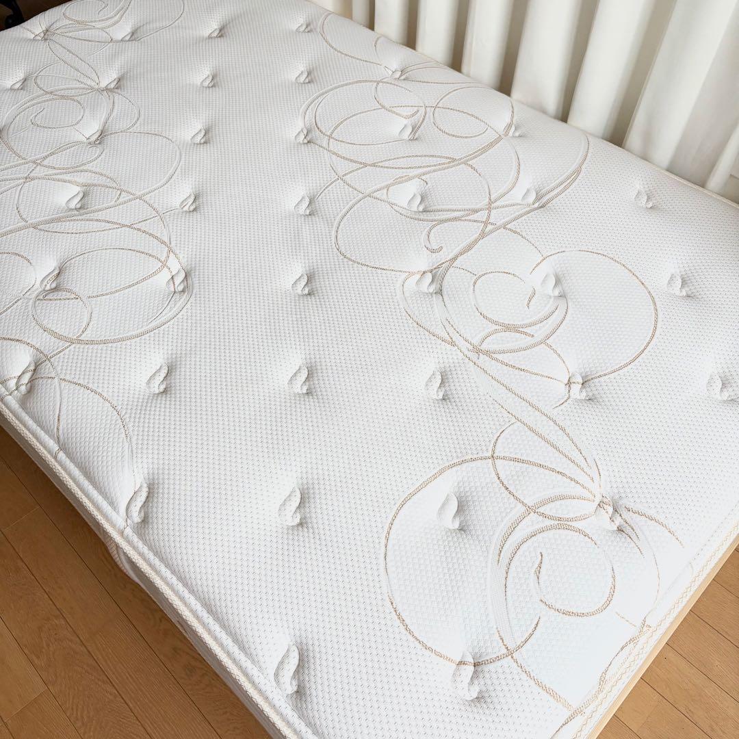 【美品・正規品】シモンズ(Simmons) マットレス セミダブル