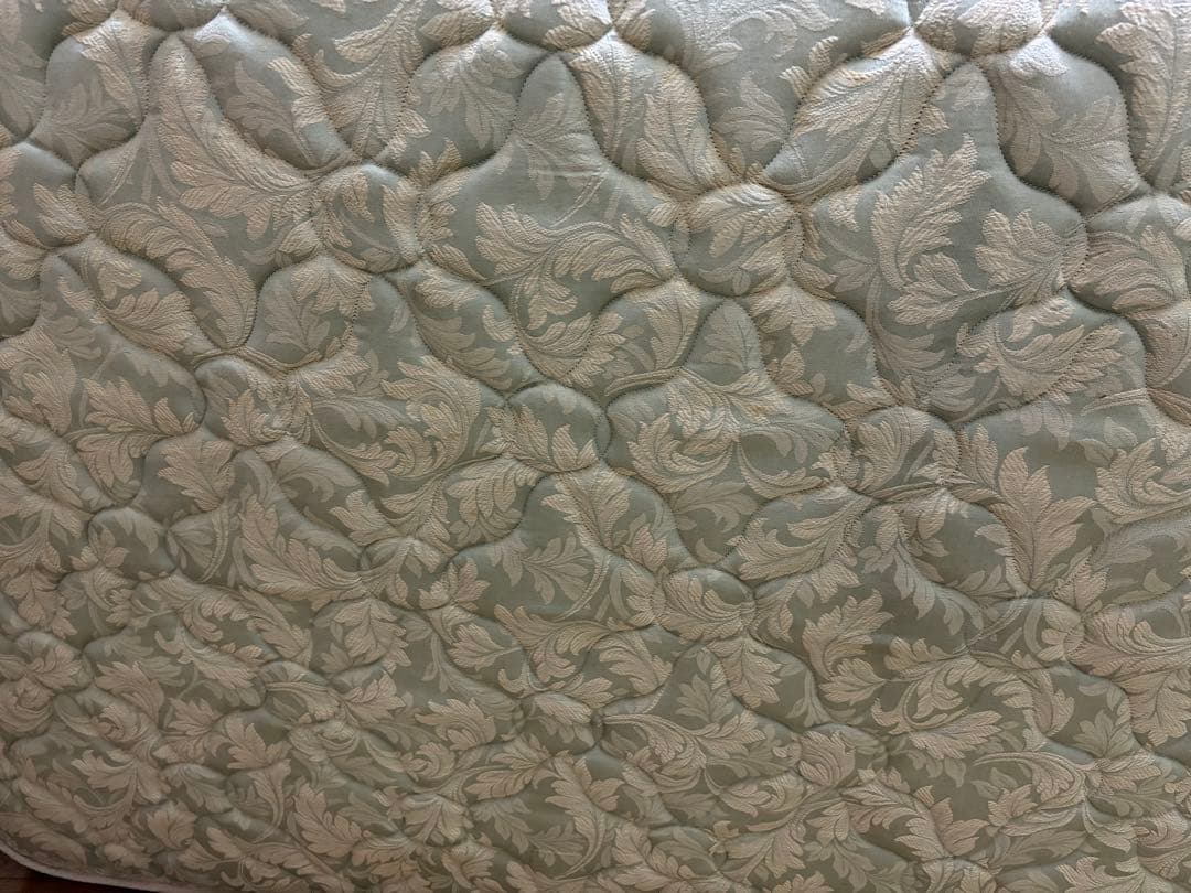 シモンズ　埼玉引取可　シングルベッド&マットレス　ゴールデンバリュー