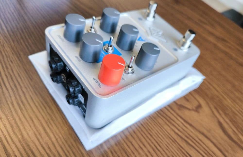 UAFX MAX コンプレッサー