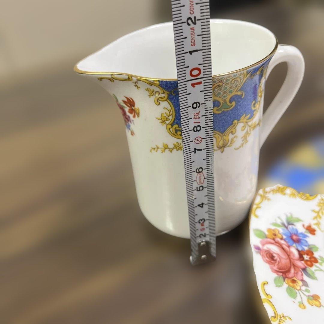イギリスアンティーク　WINDSORの皿とミルクピッチャーのセット
