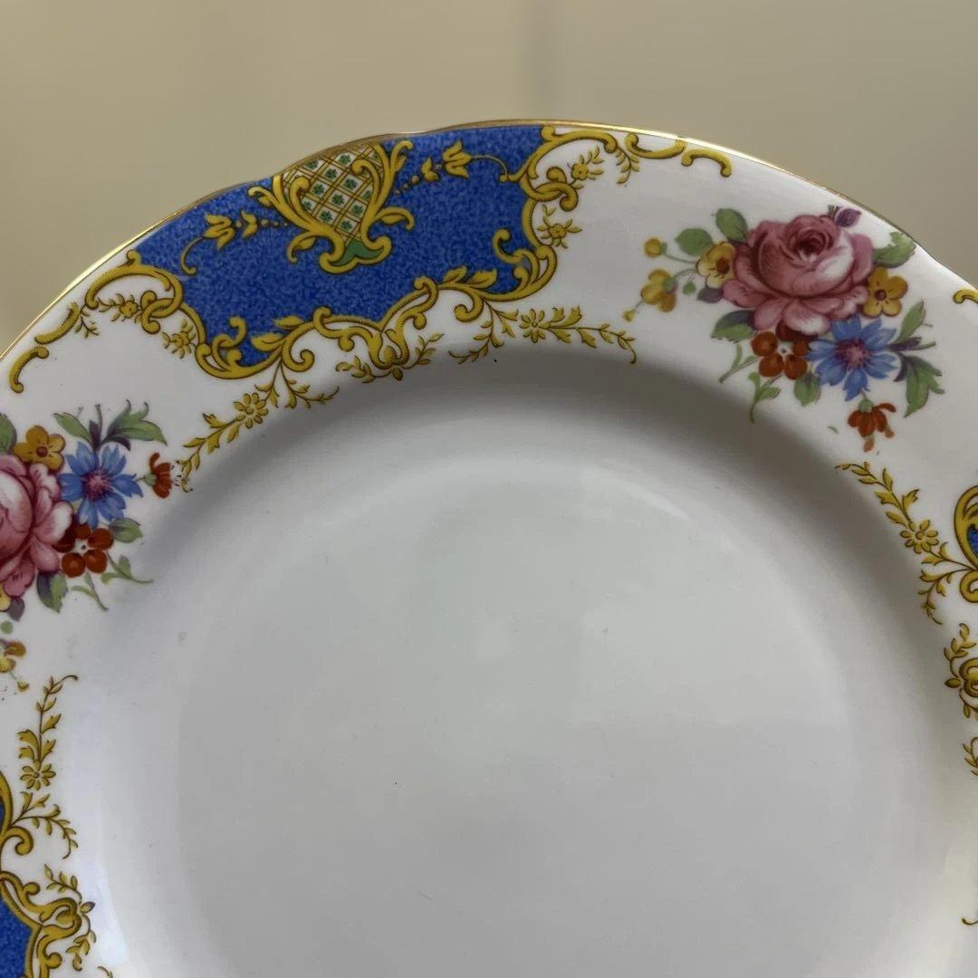 イギリスアンティーク　WINDSORの皿とミルクピッチャーのセット