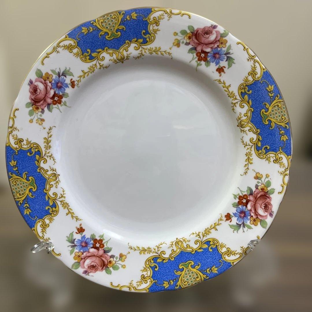 イギリスアンティーク　WINDSORの皿とミルクピッチャーのセット