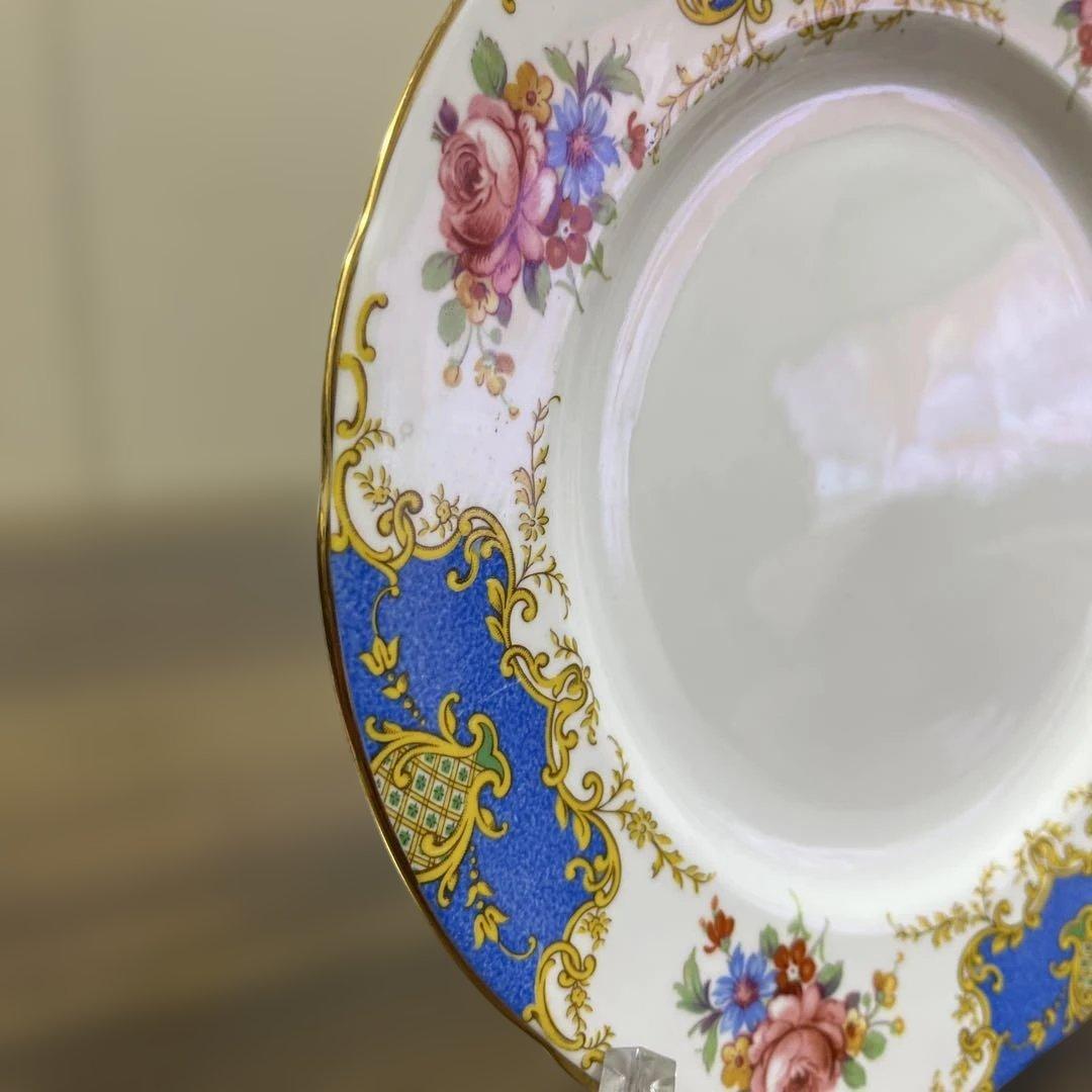 イギリスアンティーク　WINDSORの皿とミルクピッチャーのセット