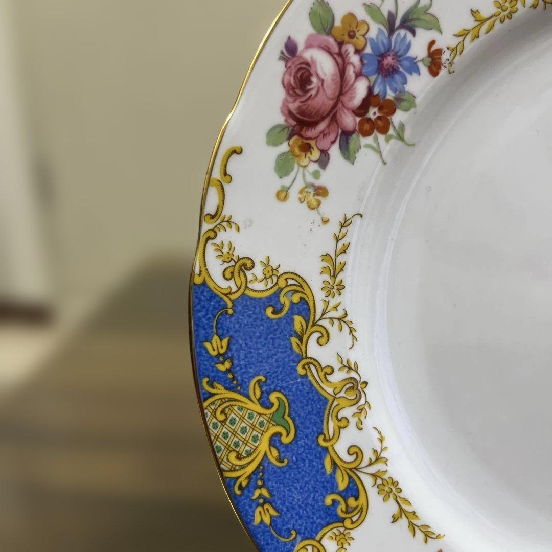 イギリスアンティーク　WINDSORの皿とミルクピッチャーのセット