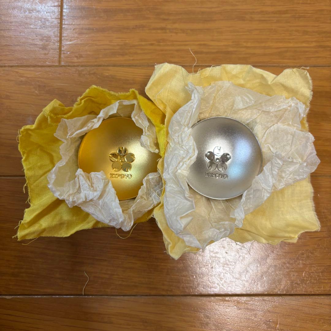新品】 EXPO'70 日本万国博覧会記念 金杯 銀杯セット 大阪万博 - メルカリ