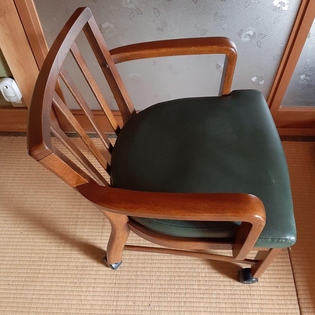 KARIMOKU.Chitanoの椅子