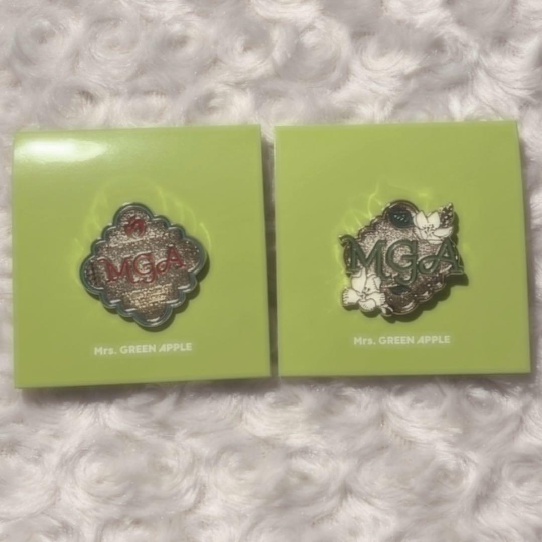ミセスグリーンアップル ピンバッジ MGA 2つセット - メルカリ