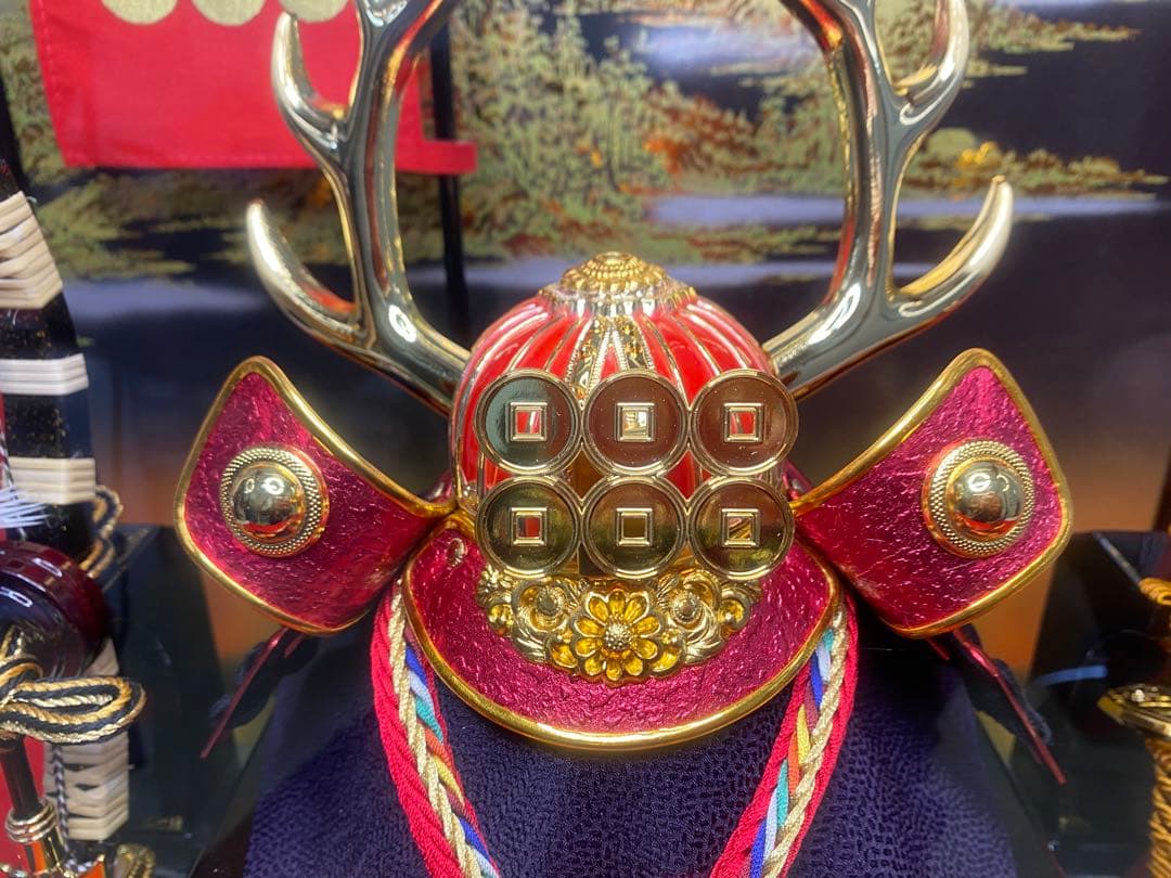 真田幸村公之兜　東京久月　五月人形　家紋付き兜飾り　オルゴール付きガラスケース入