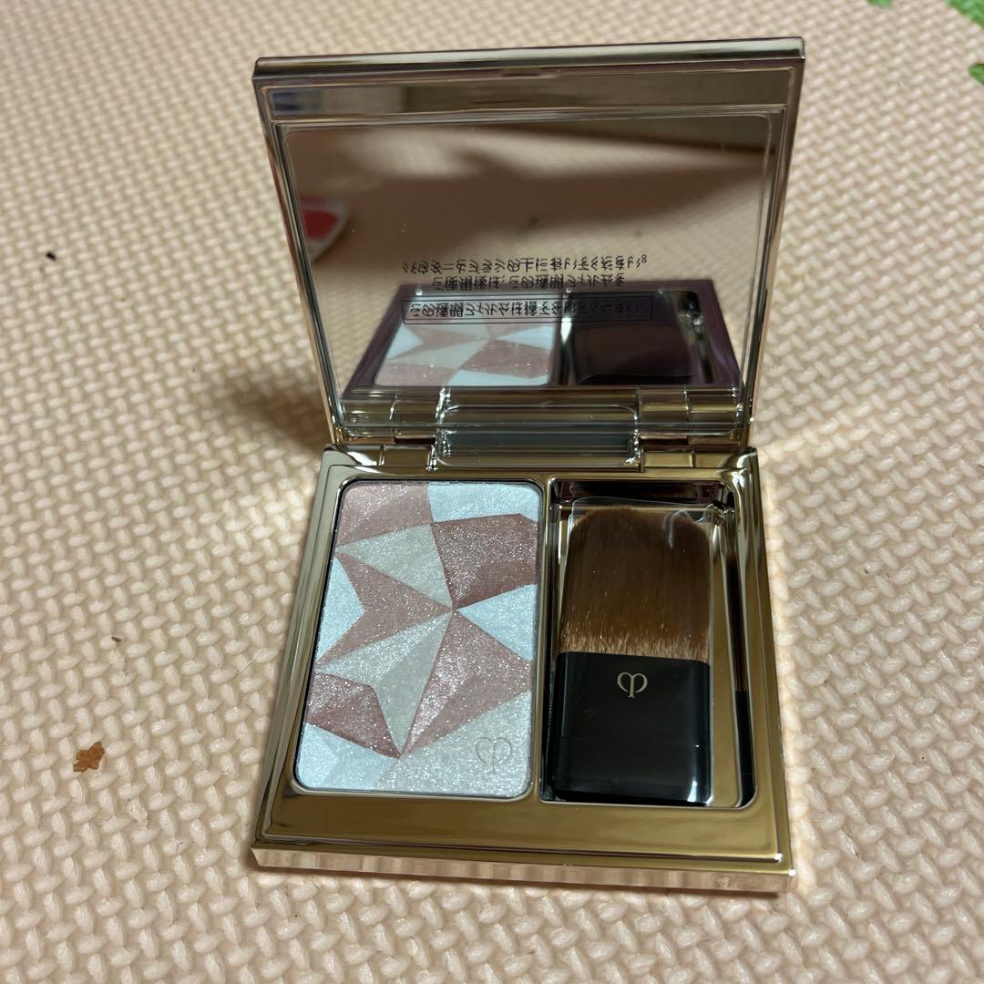 新品未使用！　今ではもう絶版してるところも！