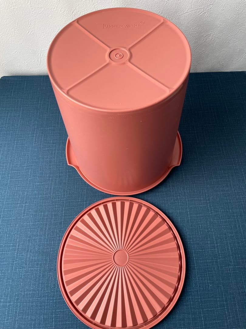 タッパーウェア　ミッキー　重ねうつわ　ラウンド　スクエア　ディズニー