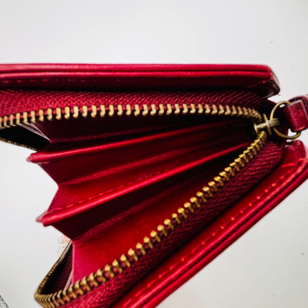 シビラ（Sybilla） ラウンドファスナー長財布