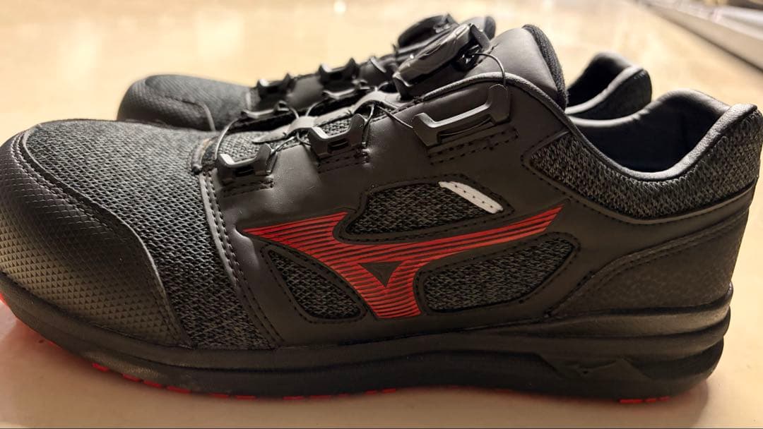 ミズノ　安全靴　オールマイティ LS II 52L