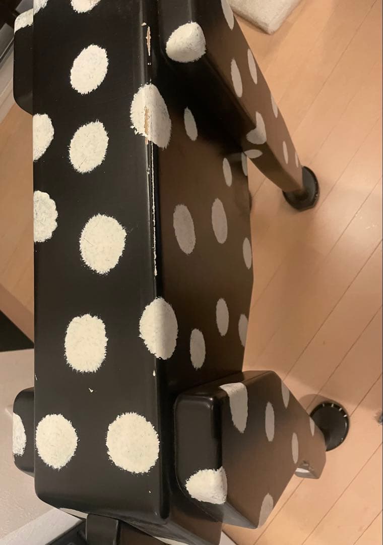 犬型サイドテーブル　ダルメシアン黒80×110×22