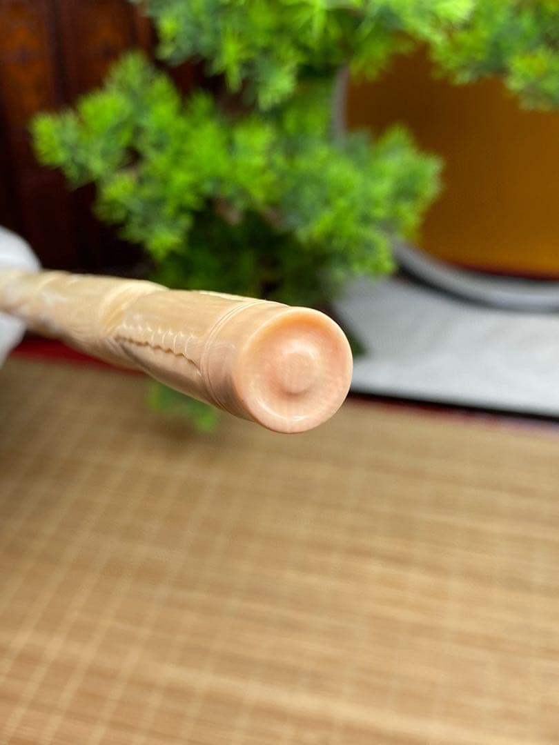 天然マンモス牙美しい手作り彫刻　2孫の手　痒み搔き棒