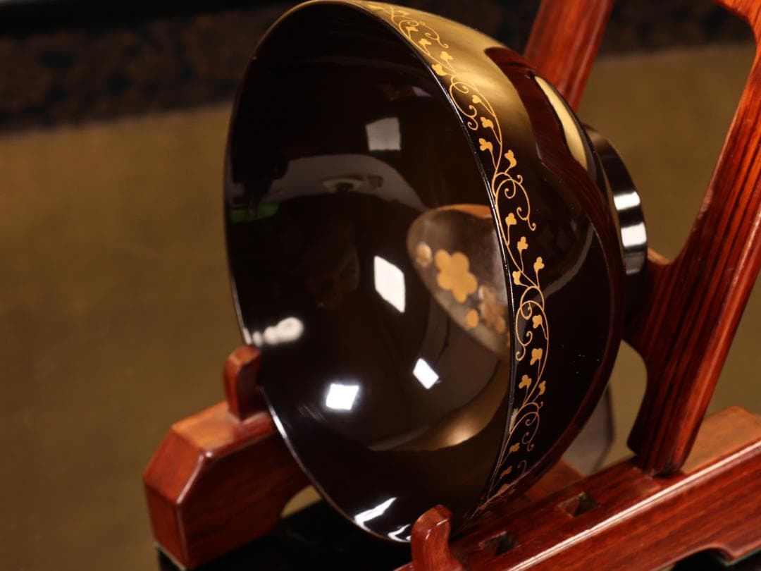 BK424　時代輪島塗　図替り　貝尽くし図金蒔絵　吸物椀　二客　木製　懐石 菓子