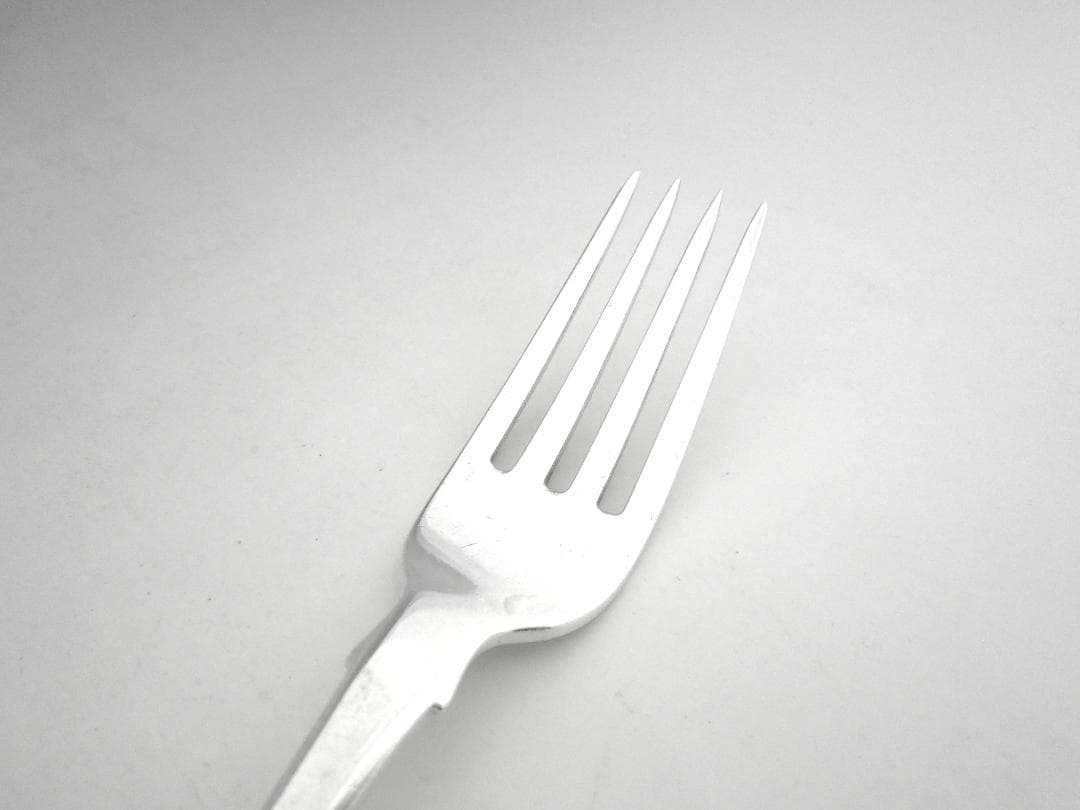 イギリス　スターリングシルバーフォーク　純銀