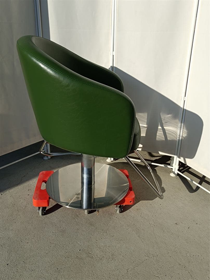 [八5397] スタイリングチェア　美容室チェア