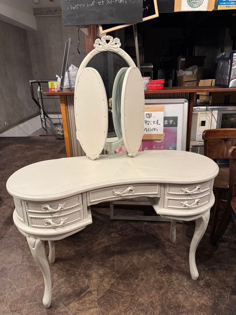 ホワイト アンティーク風 ドレッサー 約幅115cm 定価22万円